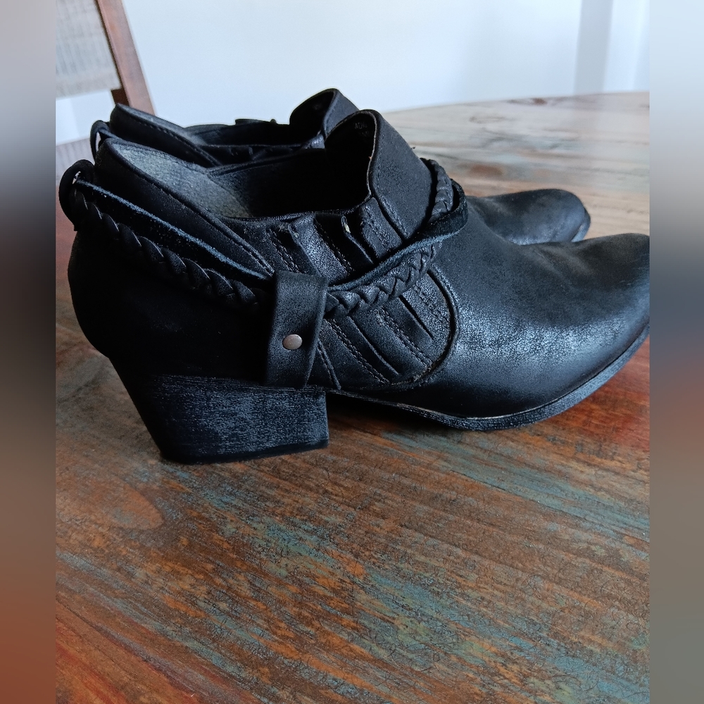 Black Jellypop Booties